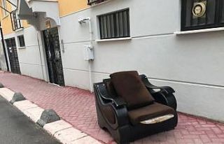 Kaldırımlar çöplük değil