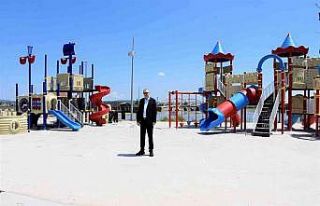 Karacabey Öğretmenler Parkında çalışmalar son...