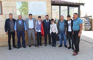 Karataş ailesinin mutlu günü