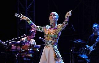 Kiraz Festivali görkemli sona erdi: Derya Uluğ Tekirdağ’da...