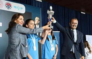 Kocaeli’de düzenlenen satranç şampiyonası sona...