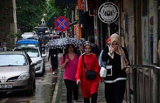 Kocaelililer güne yağmurla uyandı