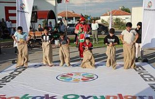 Kocasinanlı çocuklar sokak oyunlarıyla daha mutlu