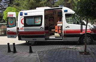 Kontrolden çıkan otomobil takla attı: 2 yaralı