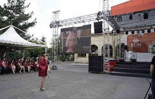 KÜN’de ilk lisans mezuniyet töreni gerçekleştirildi