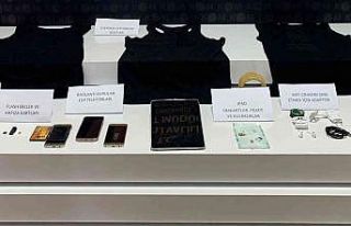 Kurdukları sistemle sınava giremeden yakalandılar