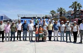 Kuşadası Belediyesi doğa dostu öğrencilerle el...