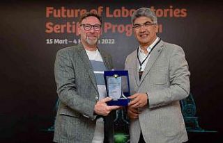 Laboratuvar Sertifika Programı FOL ilk mezunlarını...