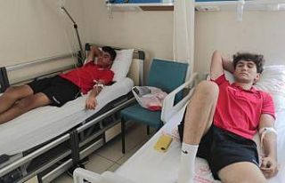 Maça saatler kala futbolcuları hastanelik olan Ilıcaspor,...
