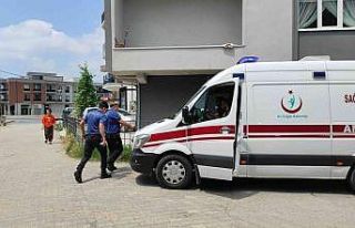 Madde bağımlısı olduğu iddia edilen şahıs polisin...