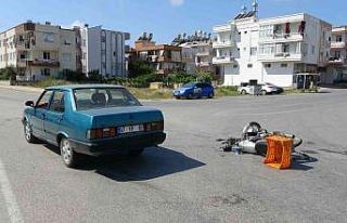 Manavgat’ta otomobil ile motosiklet çarpıştı:...