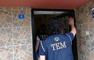 Mersin merkezli 4 ilde FETÖ operasyonu: 44 kişiye...
