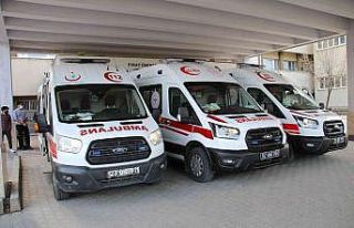 Mezarlığa çiçek ekme konusu silahlı kavgaya dönüştü,...