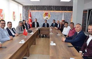 MHP’li Özdemir’den KGC’ye ziyaret