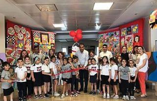 Minik ressamların büyük sergisi