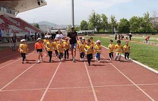 Miniklerin atletizm heyecanı