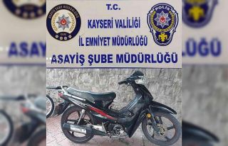 Motosiklet ve bisiklet hırsızları kamerada