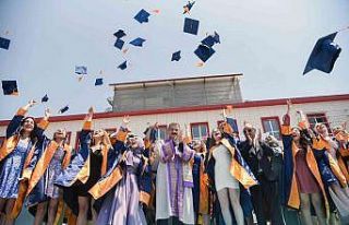 MSKÜ’de mezuniyet törenleri devam ediyor