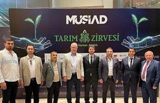 MÜSİAD Kırşehir Şubesi tarım zirvesine katıldı