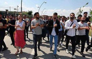 Muş’ta üniversite öğrencilerinden ulaşım eylemi