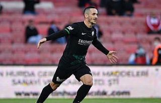 Namiq Alasgarov, Bursaspor’la olan sözlemesini...