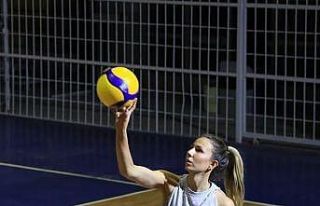 Niğde Belediyespor’un Bayan Voleybol Takımı transferi...