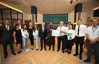 Nilüfer’de hijyende örnek işletmeler tescilleniyor