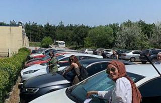 Öğrencilerden kampüsteki sürücülere ‘Güvenli...