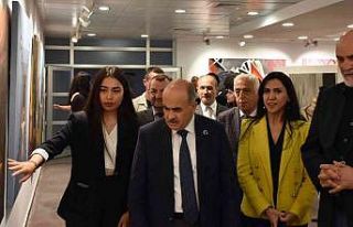 Öğrencilerden mezuniyet sergisi
