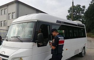 Okul servislerine jandarma ekiplerinden sıkı denetim