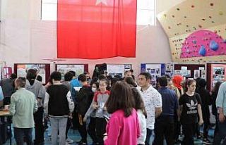 Okullar arası ROBOTEK yarışmasının kazananları...