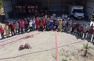 Orman yangını gönüllüleri eğitimlerine aşladı