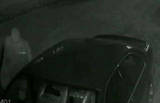 Oto faresi güvenlik kamerasına yakalandı