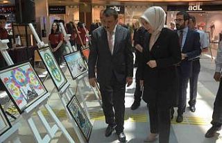 Özal’a ithafen resim sergisi