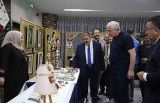 Palandökenli kursiyerler hünerlerini sergiledi