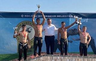 Pamukkale Belediyesporlu güreşçiden altın madalya