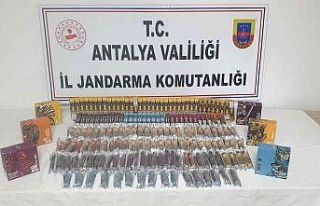 Piyasa değeri 50 bin TL olan kaçak elektronik sigara...