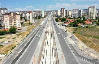 Raylı sistem hattı üzerinde çalışmalar sürüyor