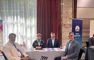 Rektör Polat Almanya’da KBÜ’yü anlattı