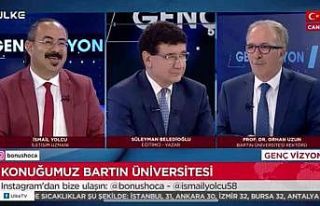 Rektör Uzun: "Öğrenci odaklı eğitim-öğretim,...