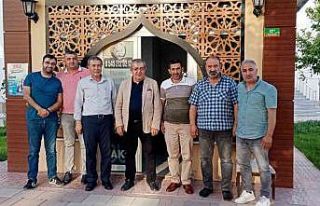 Reşat Erdoğan taksici esnafın dertlerini dinledi