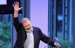 Rus gazeteci Nobel Barış Ödülü’nü Ukraynalı...