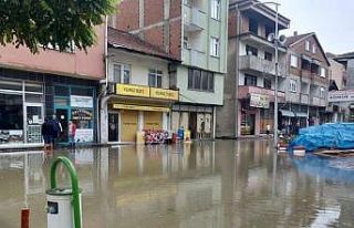 Saltukova sabah sel sularıyla uyandı