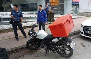Samsun’da motosiklet yayaya çarptı: 2 yaralı