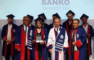 SANKO Üniversitesi SHMYO’da ilk mezuniyet heyecanı