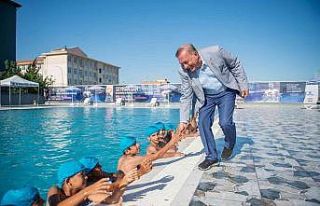 Sarıhamzalı Yüzme Havuzu’nda ilk kulaçlar atıldı