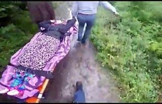 Selde mahsur kalan kadın helikopterle kurtarıldı