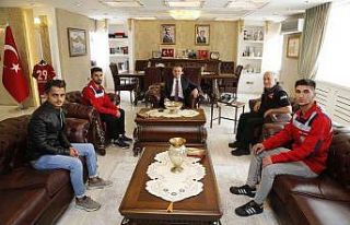 Selde su çukuruna düşen Sena’yı kurtaran 3 kahraman...