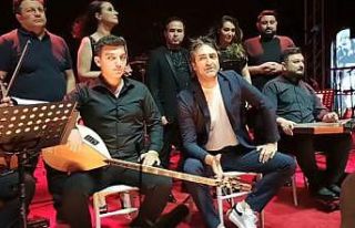Ses sitemini kapatınca Kırmızıgül çıplak sesle...