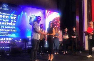 Sesiyle Çankırı’ya birincilik getirdi